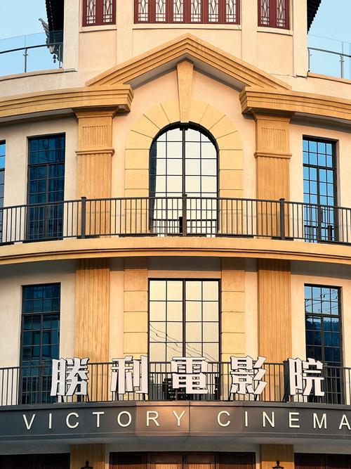 免费观看成年女性的私密的相关介绍