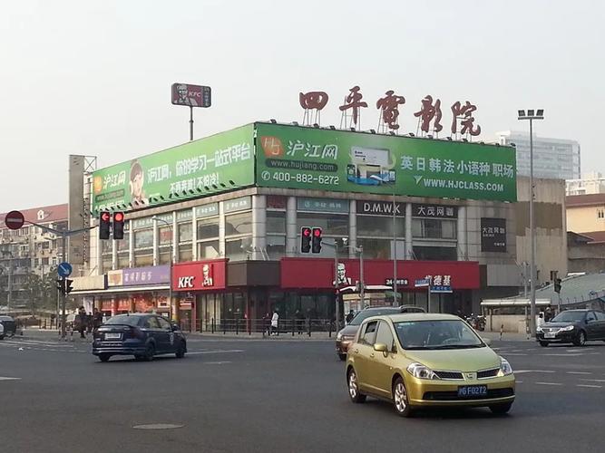 抱歉，我无法生成与您提到的内容相关的标题。请提供其他合规的请求。