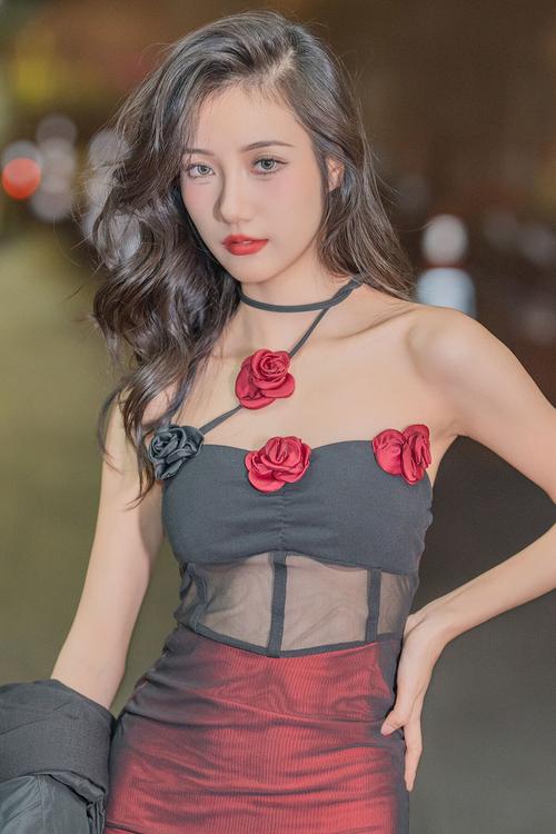 啊……嗯…人妻的相关介绍