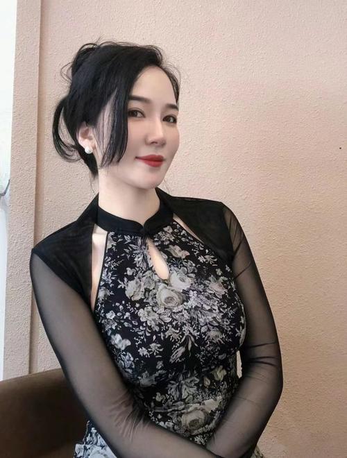 92福利午夜影院的相关介绍