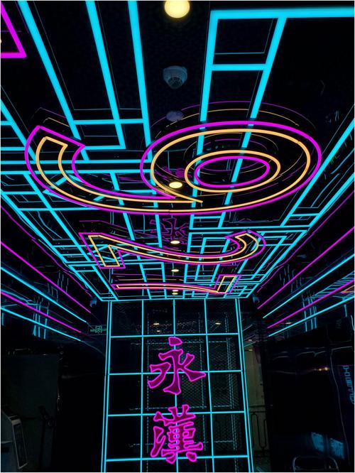 老湿新影院19：在线高清资源汇总，最新热门电影推荐与观影指南