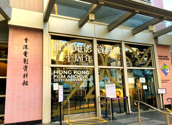 18岁女人毛片免费看的相关介绍