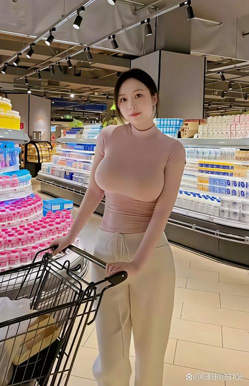 久久久精品久久久精品久久久精品的相关介绍