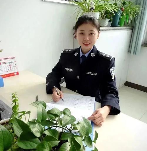 18禁黄免费在线的相关介绍