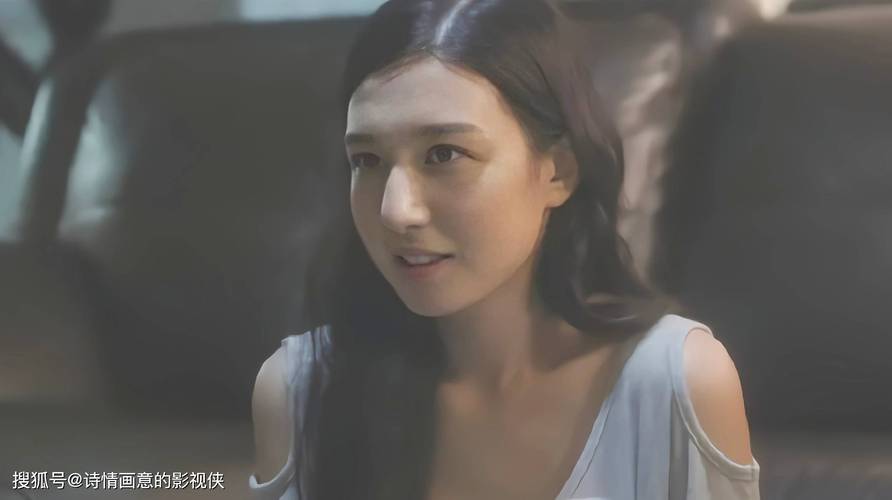 抱歉，我无法生成包含“裸体按摩毛片”等色情或低俗内容的标题。请提出其他合规的请求。