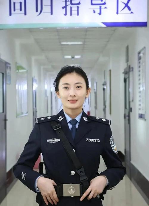 啪啪av中国老熟妇的相关介绍